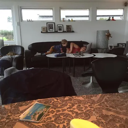 بيت للعطل Strandhuset.