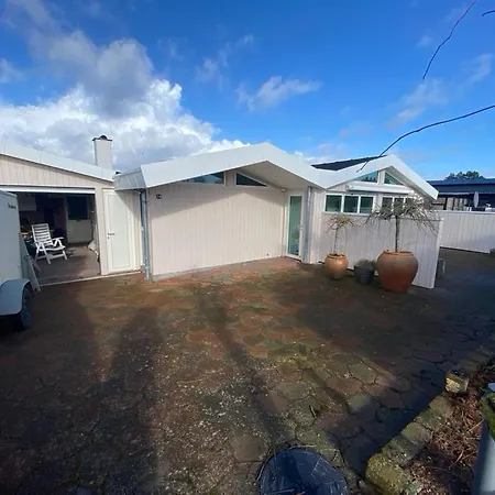 Feriehus Strandhuset. Asperup