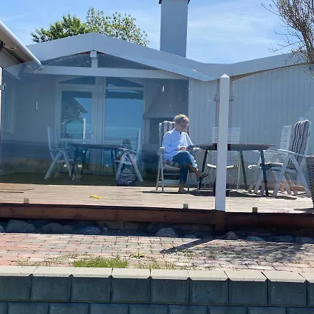 Сasa de vacaciones Strandhuset.