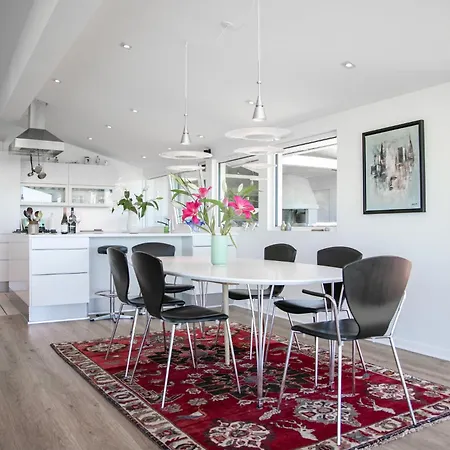 Strandhuset. بيت للعطل *